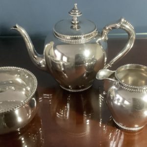 Zilveren theeservies