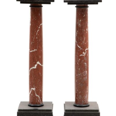 set pedestals