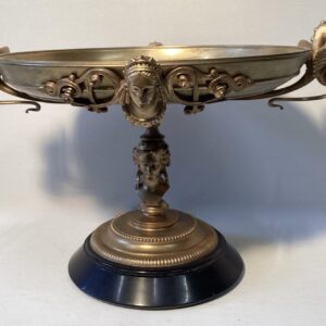 Bronzen tazza
