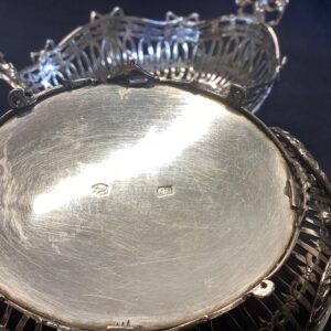 kleine bonbonmandjes