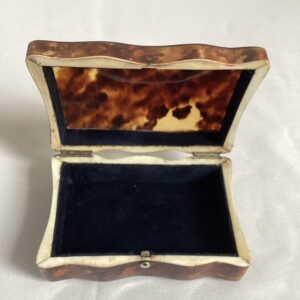 schildpad ringendoosje nr. 7