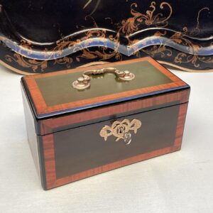 Louis Seize kist cuba mahonie