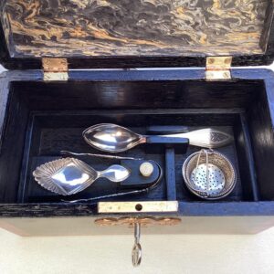 Louis Seize kist cuba mahonie