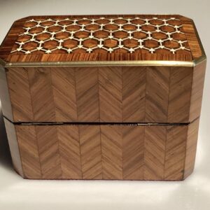 parfumdoosje met marquetry
