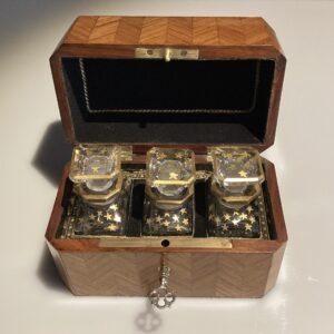 parfumdoosje met marquetry