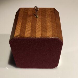 theekistje met marquetry