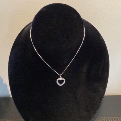 hartje met diamant collier