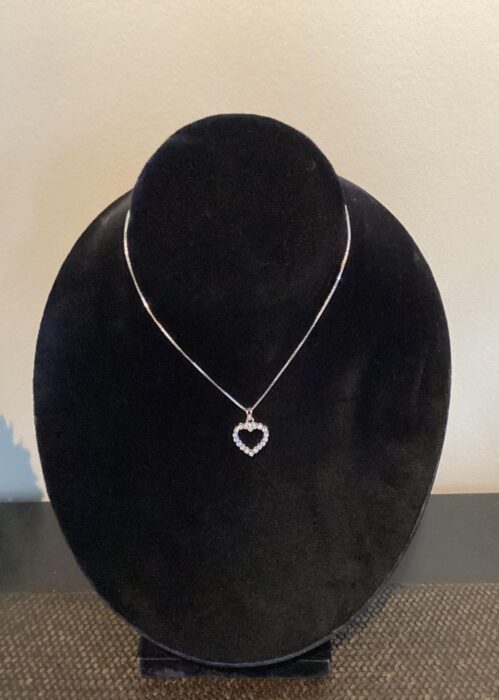 hartje met diamant collier