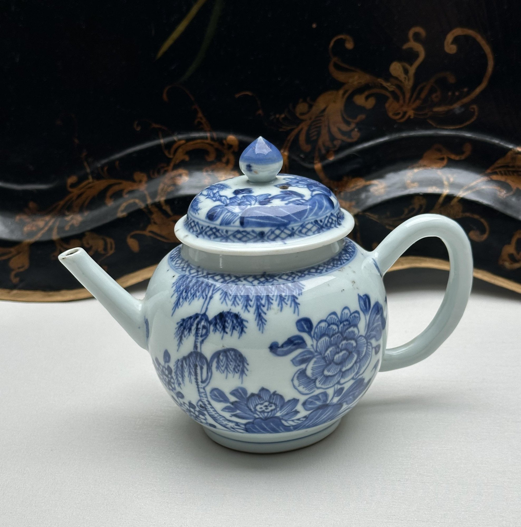 Chinees porseleinen trekpotje – Qianlong 18e eeuw