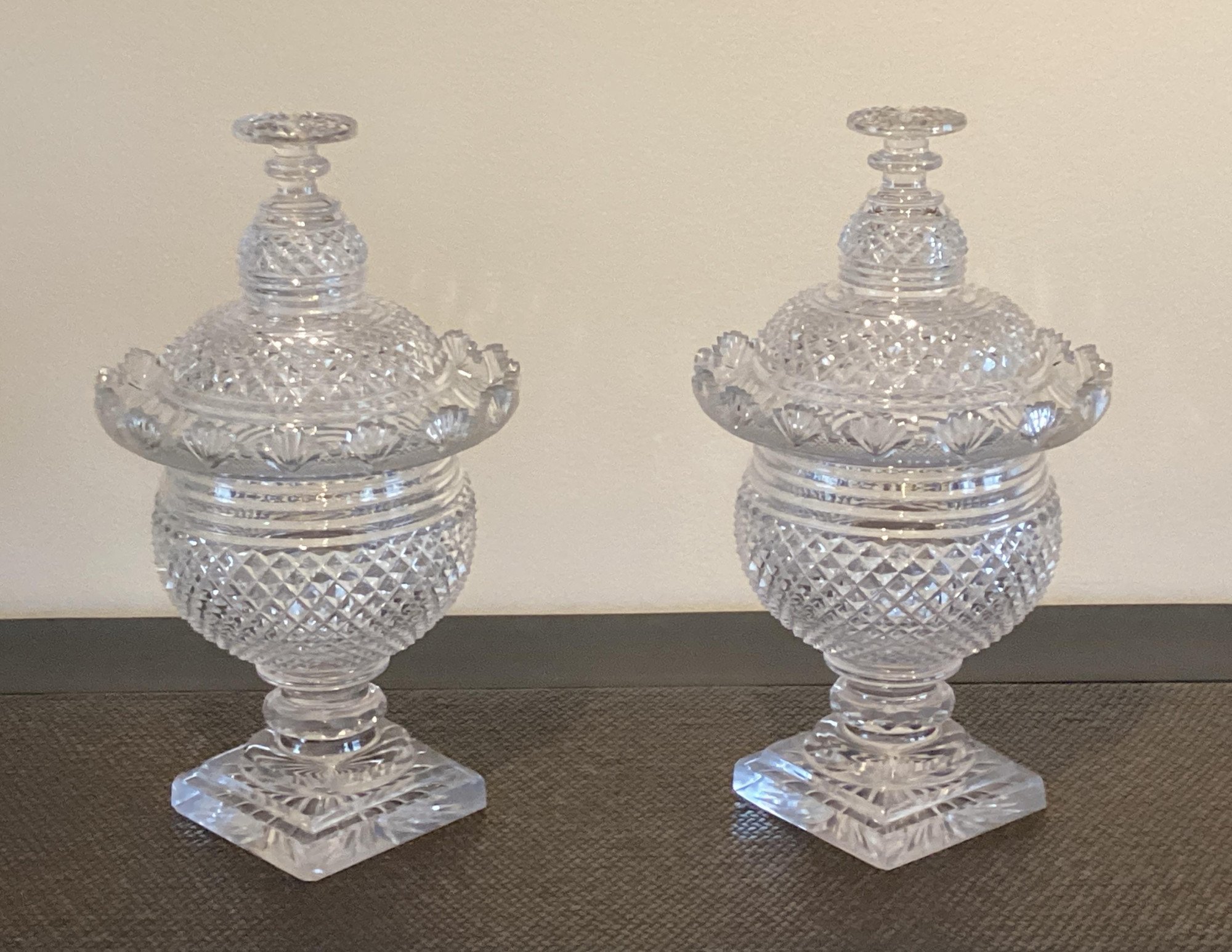 Set geslepen Kristallen Gember Coupes – ca. 1890